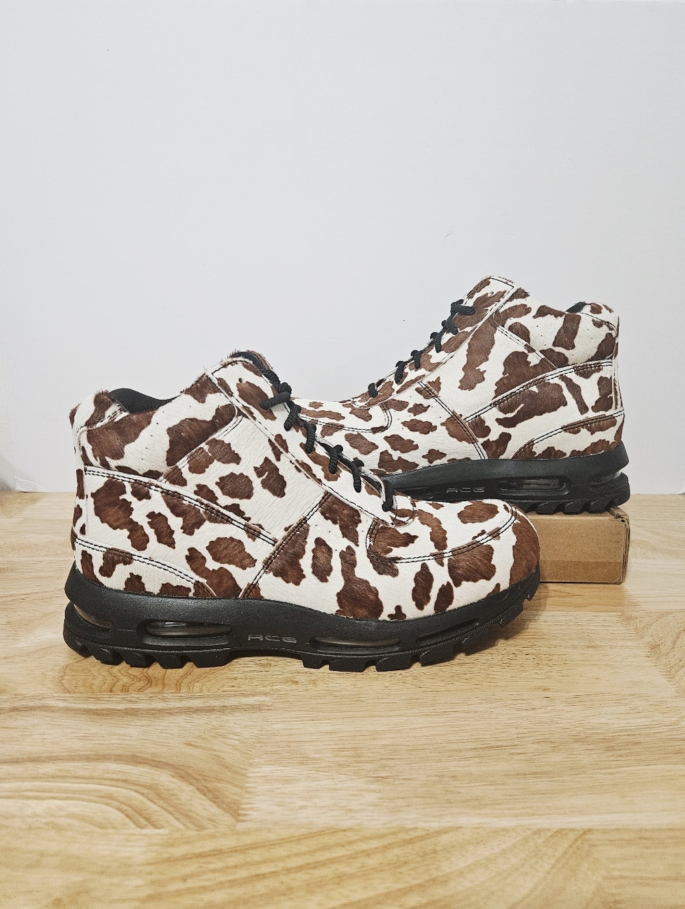 Nike Air Max Goadome Cow Print